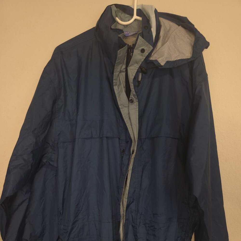 Silver Squall Long Windbreaker Outfit Size 5l Priced To Sell